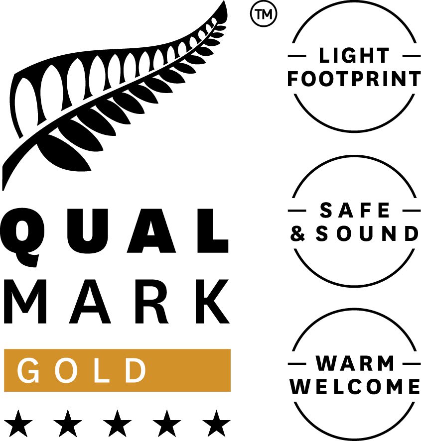 Qualmark Gold Logo